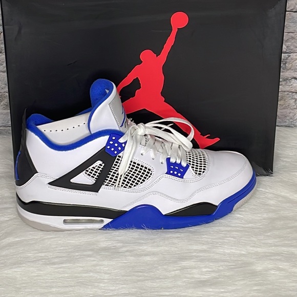 🔥🔥🔥JORDAN 4 RETRO SIZE: 13🔥🔥🔥 - Picture 3 of 11